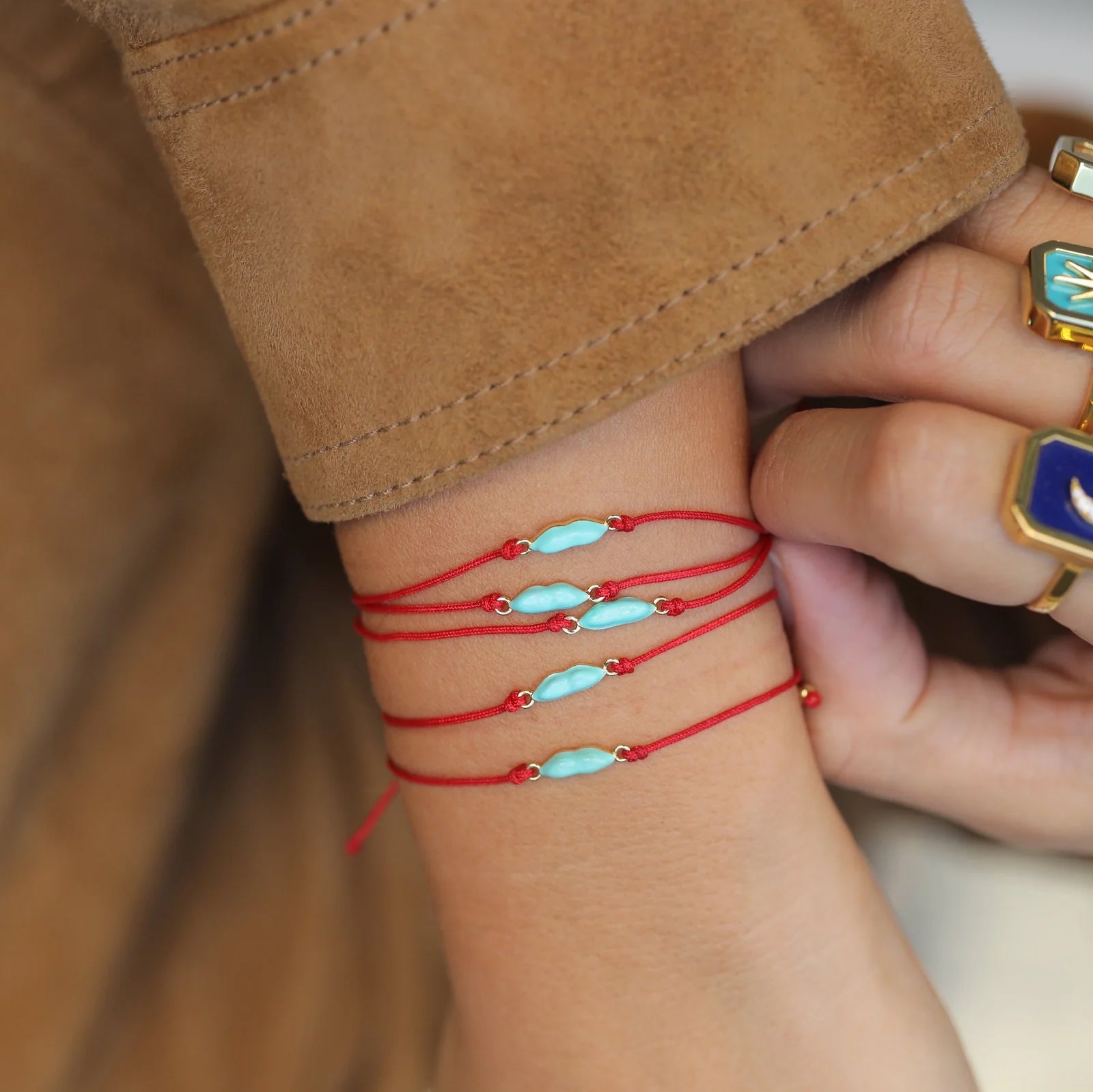 Lip Bracelet