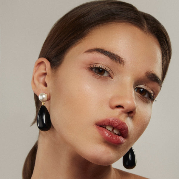 Black drop Earrings