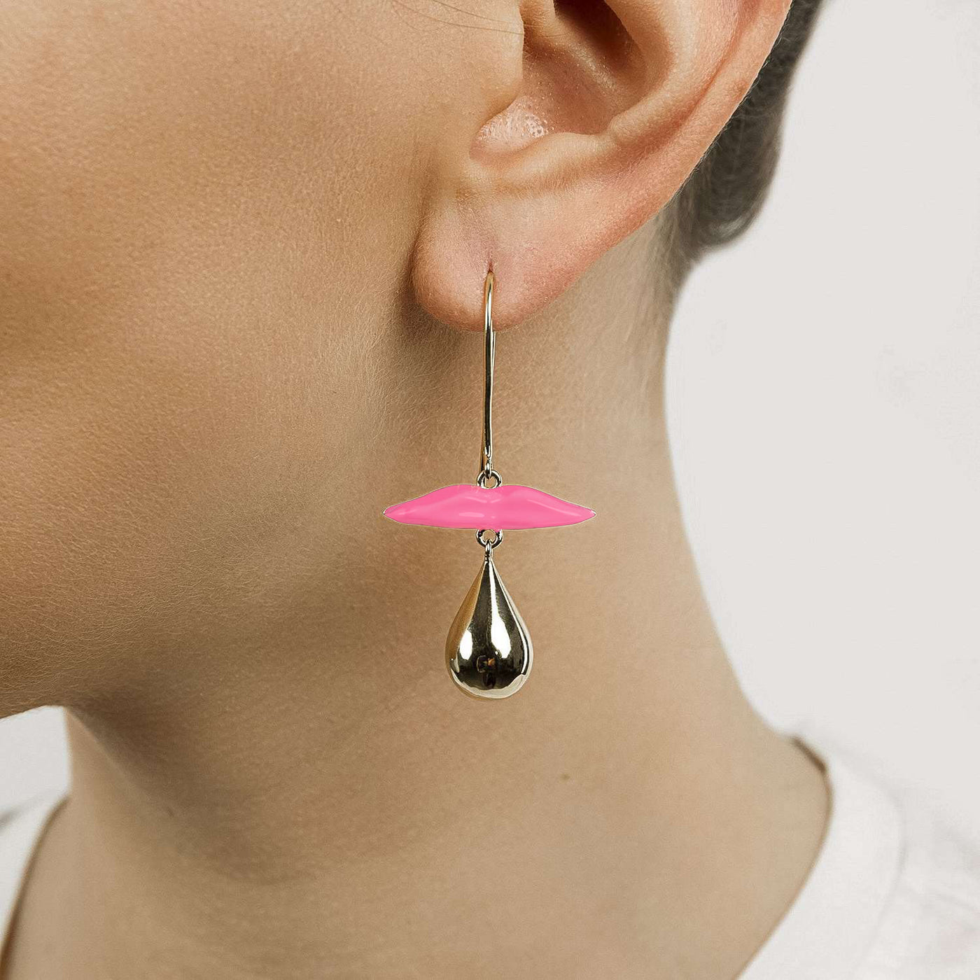 Lips earring outlet